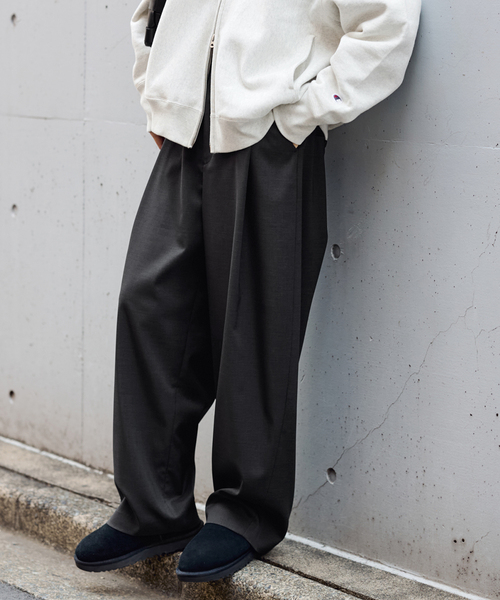 FRAMeWORK（フレームワーク）の「タックカーブバックゴムパンツ（スラックス・レディース・アイボリー・38/36）」の12枚目の写真