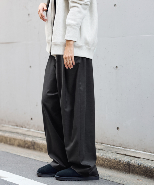 FRAMeWORK（フレームワーク）の「タックカーブバックゴムパンツ（スラックス・レディース・アイボリー・38/36）」の13枚目の写真