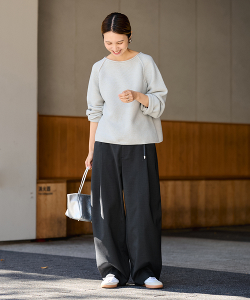 FRAMeWORK（フレームワーク）の「タックカーブバックゴムパンツ（スラックス・レディース・アイボリー・38/36）」の2枚目の写真