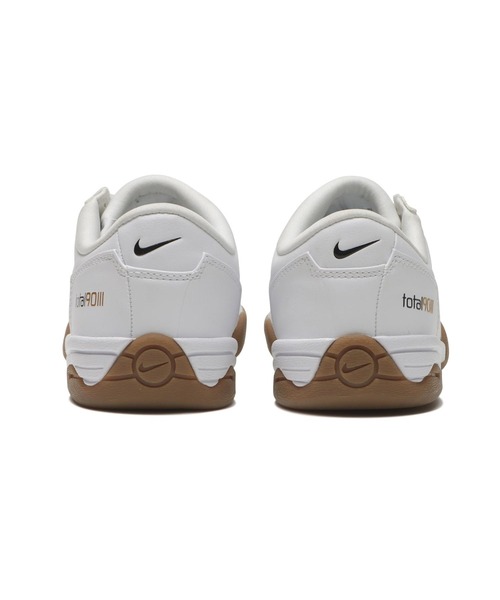 NIKE(ナイキ)の「W T90 IO2387-100(スニーカー・レディース・ホワイト・23.5cm/24.0cm/24.5cm/25.0cm/25.5cm/26.0cm/26.5cm/27.0cm/27.5cm/28.0cm/28.5cm/29.0cm/23.0cm)」の5枚目の写真
