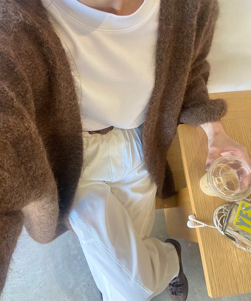 ISOOK（アイスー）の「ボリュームスリーブニットカーディガン(kiharu select) / 羽織り セーター オーバーサイズ ルーズ ビックシルエット 長袖 ブラウン チャコール（カーディガン/ボレロ・レディース・チャコール/ブラウン・FREE）」の10枚目の写真