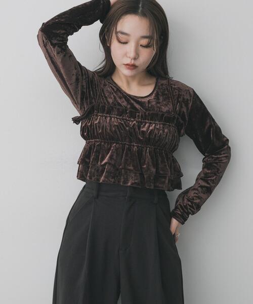 SENSE OF PLACE by URBAN RESEARCH（センスオブプレイスバイアーバンリサーチ）の「『洗濯可』フリルビスチェセットベロアトップ（Tシャツ/カットソー・レディース・アイボリー/ブラック/ブラウン・ONE）」の3枚目の写真