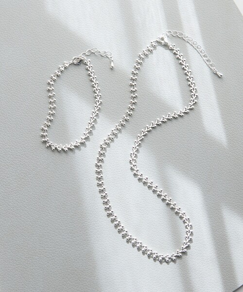 collex(コレックス)の「【dignif】【金属アレルギー対応】ロウリーブスブレスレット(ブレスレット・レディース・ゴールド/シルバー・フリー)」の4枚目の写真