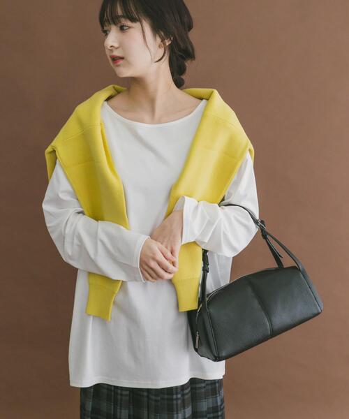 ITEMS URBANRESEARCH(アイテムズ アーバンリサーチ)の「シルケットボートネックロンTシャツ(Tシャツ/カットソー・レディース・アイボリー/ブラック/チャコールグレー・FREE)」の2枚目の写真