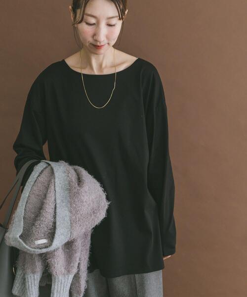 ITEMS URBANRESEARCH(アイテムズ アーバンリサーチ)の「シルケットボートネックロンTシャツ(Tシャツ/カットソー・レディース・アイボリー/ブラック/チャコールグレー・FREE)」の11枚目の写真