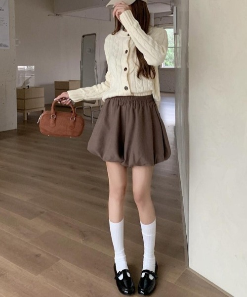 maison de LATIR（メゾンドラティール）の「オフィスでもホームでも楽しめる、バルーンミニスカート（スカート・レディース・ブラウン・FREE）」の4枚目の写真