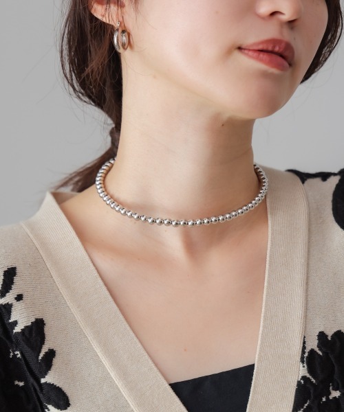 Bou Jeloud（ブージュルード）の「ワイヤーボールネックレス（ネックレス・レディース・アイボリー/ゴールド/シルバー・ONESIZE）」の8枚目の写真