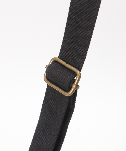 UNIVERSAL OVERALL(ユニバーサルオーバーオール)の「UNIVERSAL OVERALL ユニバーサルオーバーオール キャンバスダブルフェイスショルダーバッグ(ショルダーバッグ・メンズ・ブラック/グレー/オフホワイト/ブルー・FREE)」の11枚目の写真