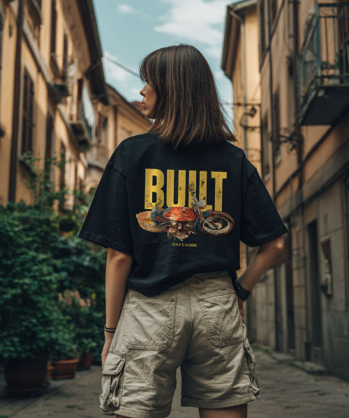 OHP(ワンハンドレッドパーセント)の「OHPxGOODD bの始まり セミオーバー 半袖Tシャツ(Tシャツ/カットソー・メンズ・ホワイト/ブラック・LARGE/X-LARGE/XX-LARGE/XXX-LARGE/S(90)/M(95)/XXXX-LARGE)」の4枚目の写真
