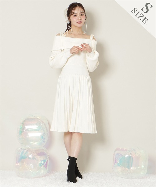 WILLSELECTION（ウィルセレクション）の「オフショルプリーツニットワンピース（ワンピース・レディース・ピンク/オフホワイト/グレー/ミント/ブラック・SMALL/MEDIUM）」の7枚目の写真