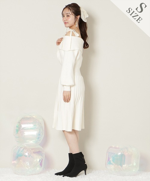 WILLSELECTION（ウィルセレクション）の「オフショルプリーツニットワンピース（ワンピース・レディース・ピンク/オフホワイト/グレー/ミント/ブラック・SMALL/MEDIUM）」の8枚目の写真