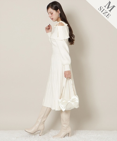 WILLSELECTION（ウィルセレクション）の「オフショルプリーツニットワンピース（ワンピース・レディース・ピンク/オフホワイト/グレー/ミント/ブラック・SMALL/MEDIUM）」の13枚目の写真