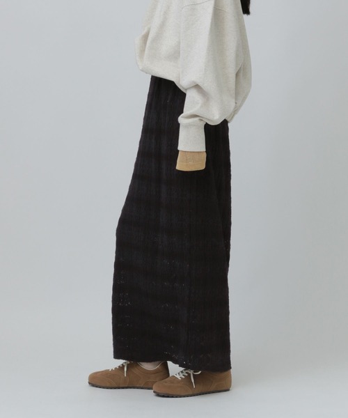 LEPSIM（レプシィム）の「起毛レースナロースカート　645144（スカート・レディース・アイボリー/ブラック・FREE）」の11枚目の写真