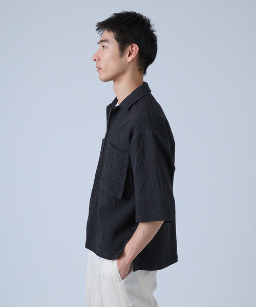 B.C STOCK（ベーセーストック）の「Deux Allures / ドゥ アリュール SASHIKO ハーフジップシャツ（シャツ/ブラウス・メンズ・ブルー/ブラック/アイボリー・FREE）」の7枚目の写真