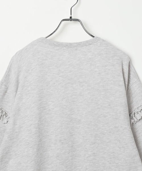 LEPSIM(レプシィム)の「フリル裏毛チュニック 639456(チュニック・レディース・ブラック/アイボリー/トップグレー・FREE)」の6枚目の写真