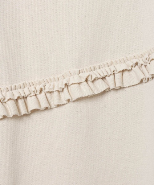 LEPSIM(レプシィム)の「フリル裏毛チュニック 639456(チュニック・レディース・ブラック/アイボリー/トップグレー・FREE)」の7枚目の写真