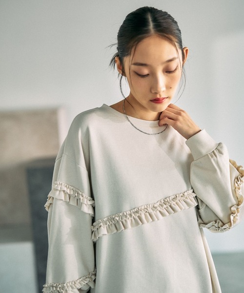 LEPSIM(レプシィム)の「フリル裏毛チュニック 639456(チュニック・レディース・ブラック/アイボリー/トップグレー・FREE)」の15枚目の写真