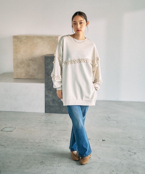 LEPSIM(レプシィム)の「フリル裏毛チュニック 639456(チュニック・レディース・ブラック/アイボリー/トップグレー・FREE)」の18枚目の写真