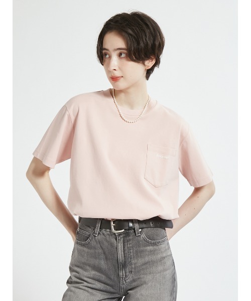 Barbour(バブアー)の「ワンポイントロゴ 胸ポケット TシャツJapan Exclusive(レディース)(Tシャツ/カットソー・レディース・ベージュ/ホワイト/ピンク/ブラック/ブルー・SMALL/MEDIUM)」の5枚目の写真