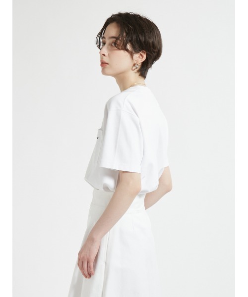 Barbour(バブアー)の「ワンポイントロゴ 胸ポケット TシャツJapan Exclusive(レディース)(Tシャツ/カットソー・レディース・ベージュ/ホワイト/ピンク/ブラック/ブルー・SMALL/MEDIUM)」の12枚目の写真