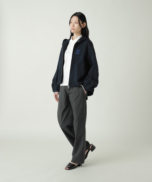 ZUCCa（ズッカ）の「INITIAL SWEATSHIRT / フーディー（パーカー・レディース・ライトグレー/ネイビー・M size）」の8枚目の写真