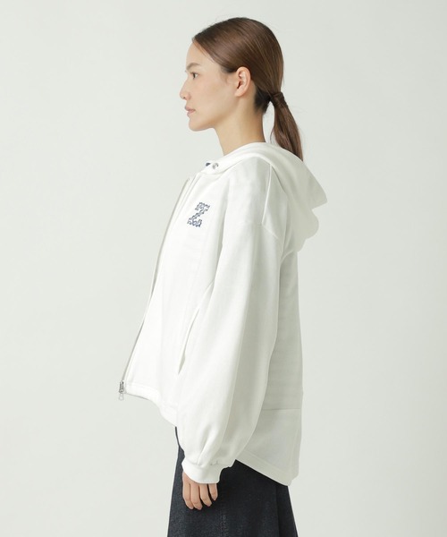 ZUCCa（ズッカ）の「INITIAL SWEATSHIRT / フーディー（パーカー・レディース・ライトグレー/ネイビー・M size）」の10枚目の写真