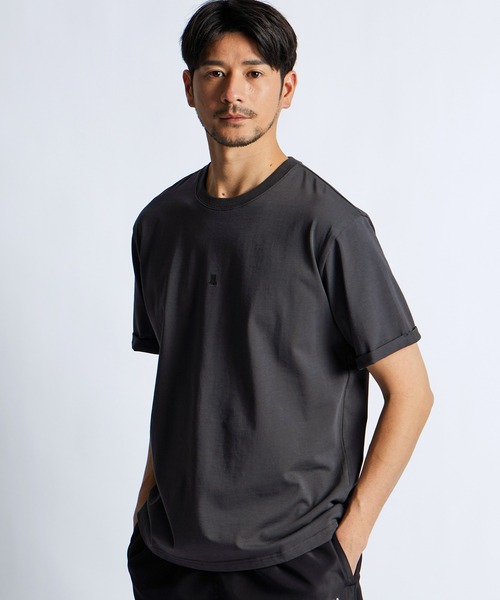 LANVIN en Bleu(ランバンオンブルー)の「シルキータッチ ロールアップスリーブ クルーネック Tシャツ(Tシャツ/カットソー・メンズ・チャコールグレー/ブラック/ホワイト・46/48/50/52)」の3枚目の写真