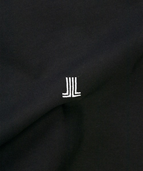 LANVIN en Bleu(ランバンオンブルー)の「シルキータッチ ロールアップスリーブ クルーネック Tシャツ(Tシャツ/カットソー・メンズ・チャコールグレー/ブラック/ホワイト・46/48/50/52)」の19枚目の写真