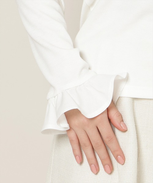 WILLSELECTION（ウィルセレクション）の「フリルカフスインナートップス（Tシャツ/カットソー・レディース・オフホワイト/ブラック・FREE）」の5枚目の写真