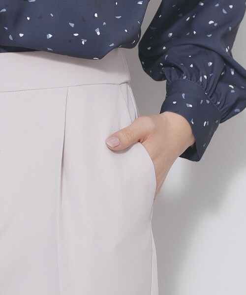 index(インデックス)の「ストレッチイージーテーパードパンツ【洗濯機OK/イージーアイロン】(その他パンツ・レディース・ナチュラル/ブラック・42/40/38/36)」の16枚目の写真