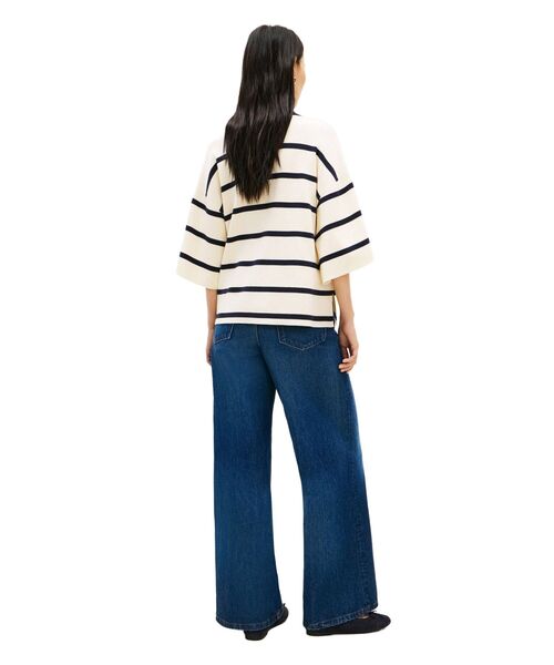 TOMMY HILFIGER（トミーヒルフィガー）の「コットンフルニードルリラックスポロシャツ（ポロシャツ・レディース・ベージュ・X-SMALL/SMALL）」の4枚目の写真