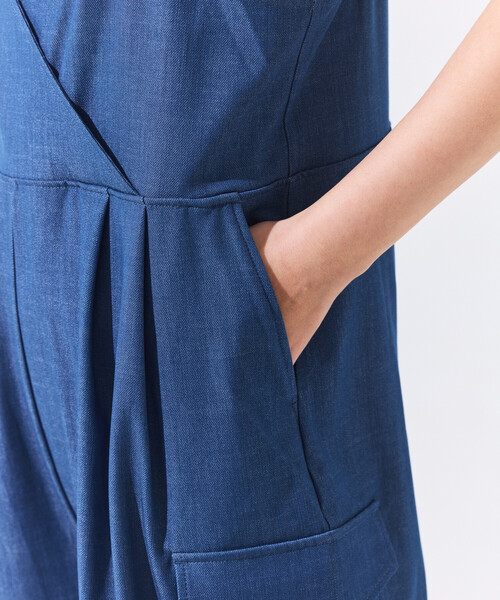 FREAK'S STORE(フリークスストア)の「THOUSAND MILE × FREAK'S STORE/サウザンドマイル 別注 UVカット デニムライクワイド サロペット(サロペット/オーバーオール・レディース・ネイビー・フリ-)」の14枚目の写真