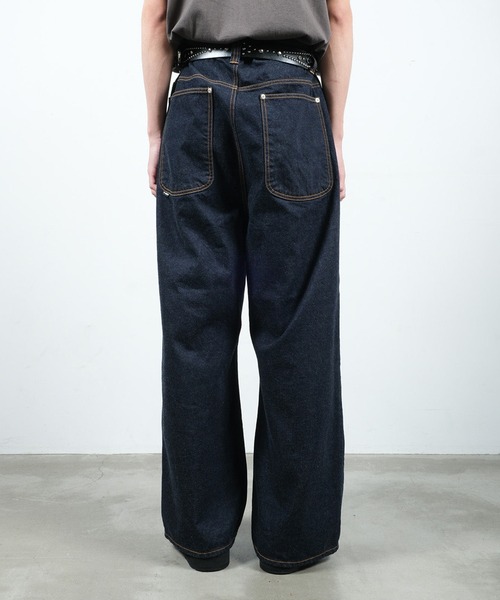 Jieda(ジエダ)の「ONE TUCK DENIM PANTS(デニムパンツ・メンズ・インディゴブルー・2/1)」の3枚目の写真