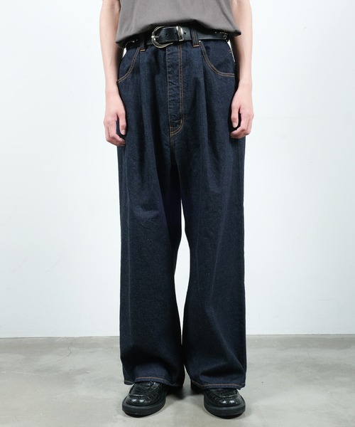 Jieda(ジエダ)の「ONE TUCK DENIM PANTS(デニムパンツ・メンズ・インディゴブルー・2/1)」の2枚目の写真