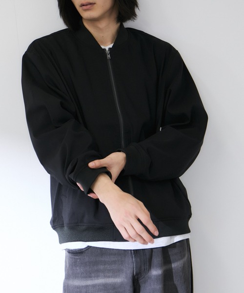 Mac-House(マックハウス)の「【Real Standard /リアルスタンダード】 メンズ ストレッチツイル リブジャケット 快適ストレッチ(ブルゾン・メンズ・ブラック/チャコール/ネイビー・S/M/L/XL)」の4枚目の写真