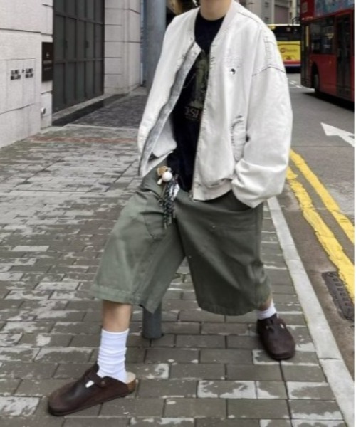 Vini（ヴィニ）の「コットンキャンバス ギミックワイドハーフパンツ（デニムパンツ・レディース・ベージュ/カーキ・MEDIUM）」の6枚目の写真