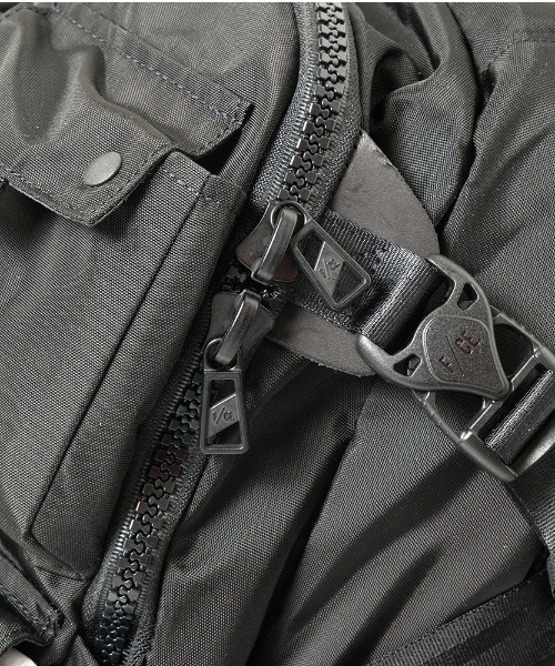 MANASTASH（マナスタッシュ）の「F/CE./エフ シーイー/420 re/cor TACTICAL BP/420 re/corタクティカルバックパック（バックパック/リュック・メンズ・オリーブ系/ブラック・F）」の9枚目の写真