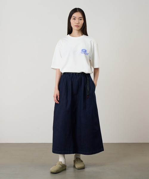 Gramicci（グラミチ）の「STRETCH DENIM LONG FLARE SKIRT｜ストレッチデニムロングフレアスカート（デニムスカート・レディース・ワンウォッシュ/ライトインディゴブルー/ダークインディゴブルー・XL/M/L/S）」の8枚目の写真