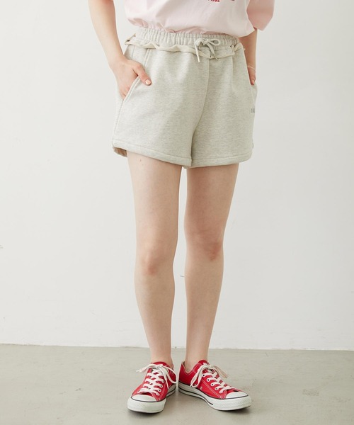 MILKFED.（ミルクフェド）の「RAW EDGE WAIST SWEAT SHORTS（スウェットパンツ・レディース・チャコール/アッシュ/ライトブルー・ONE SIZE）」の10枚目の写真