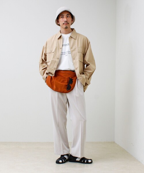 UNIVERSAL OVERALL(ユニバーサルオーバーオール)の「【UNIVERSAL OVERALL】Ripstop Apron Bag(ショルダーバッグ・メンズ・アイボリー/ブラック/オレンジ/ベージュ/グレー・FREE)」の8枚目の写真