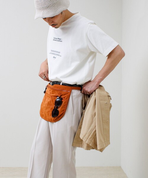 UNIVERSAL OVERALL(ユニバーサルオーバーオール)の「【UNIVERSAL OVERALL】Ripstop Apron Bag(ショルダーバッグ・メンズ・アイボリー/ブラック/オレンジ/ベージュ/グレー・FREE)」の10枚目の写真