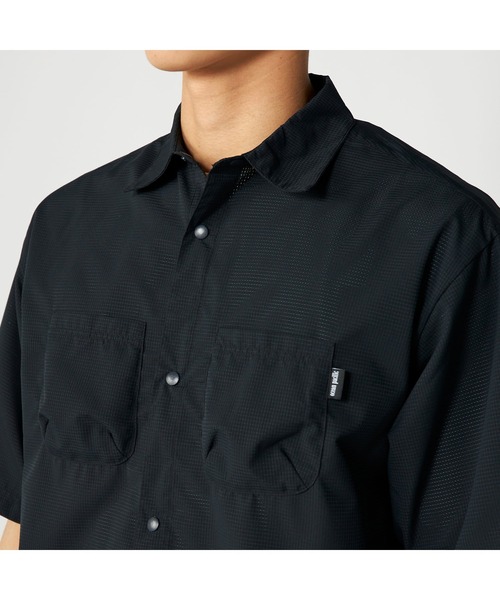 Ocean Pacific(オーシャンパシフィック)の「Ocean Pacific オーシャンパシフィック DotAir ドットエア 撥水 軽量 シャツ 半袖シャツ Tシャツ(Tシャツ/カットソー・メンズ・ブラック/ベージュ・LL/L/M)」の5枚目の写真