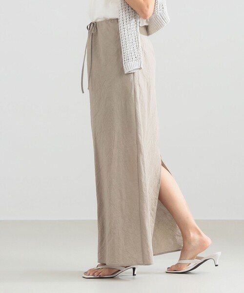 Demi-Luxe BEAMS(デミルクス ビームス)の「【7/24値下げ】コットンラミー バイアス スカート(スカート・レディース・チャコールグレー/ベージュ・36/38)」の15枚目の写真