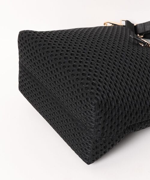 Bou Jeloud（ブージュルード）の「ドットメッシュショルダー（ショルダーバッグ・レディース・ブラック/オフホワイト・ONESIZE）」の12枚目の写真