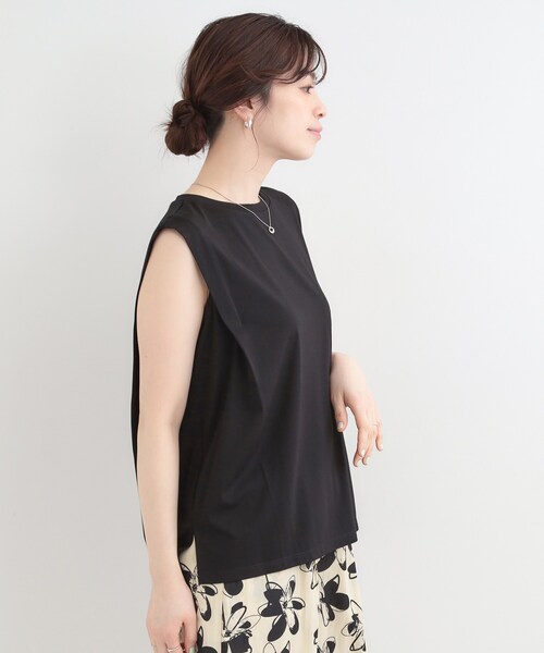 SHOO・LA・RUE(シューラルー)の「【UVカット/接触冷感】とろみタックノースリーブトップス(Tシャツ/カットソー・レディース・ホワイト/ライトイエロー系/ブラック/サックスブルー・01/02/03/04)」の10枚目の写真