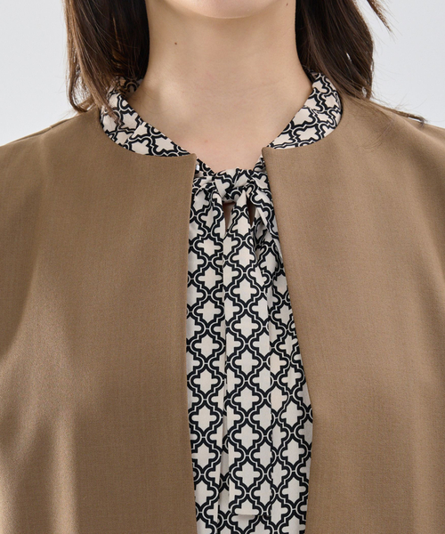 NARACAMICIE（ナラカミーチェ）の「【NARACAMICIE】【セットアップ対応】袖フリルノーカラージャケット（ノーカラージャケット・レディース・ブラウン系/ネイビー/ブラウン・M/XL）」の7枚目の写真