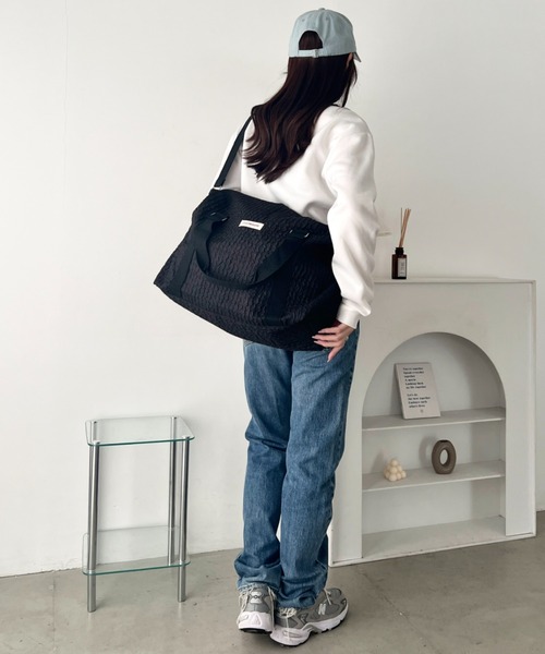 wears(ウェアーズ)の「キルティングトラベルボストンバッグ(ボストンバッグ・レディース・ホワイト/ピンク/ブラック・FREE)」の6枚目の写真