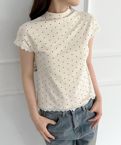 by muni:r(バイ ムニール)の「レースドット ハイネック半袖Tシャツ(Tシャツ/カットソー・レディース・スカイブルー/クリーム/ブラック/グレー/アイボリー・FREE)」の9枚目の写真