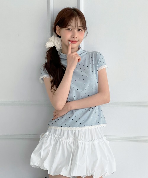by muni:r(バイ ムニール)の「レースドット ハイネック半袖Tシャツ(Tシャツ/カットソー・レディース・スカイブルー/クリーム/ブラック/グレー/アイボリー・FREE)」の20枚目の写真