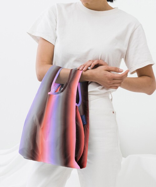 BAGGU(バグー)の「<BAGGU>ポケッタブルバッグ BABY(エコバッグ/サブバッグ・レディース・オレンジ・FREE)」の1枚目の写真